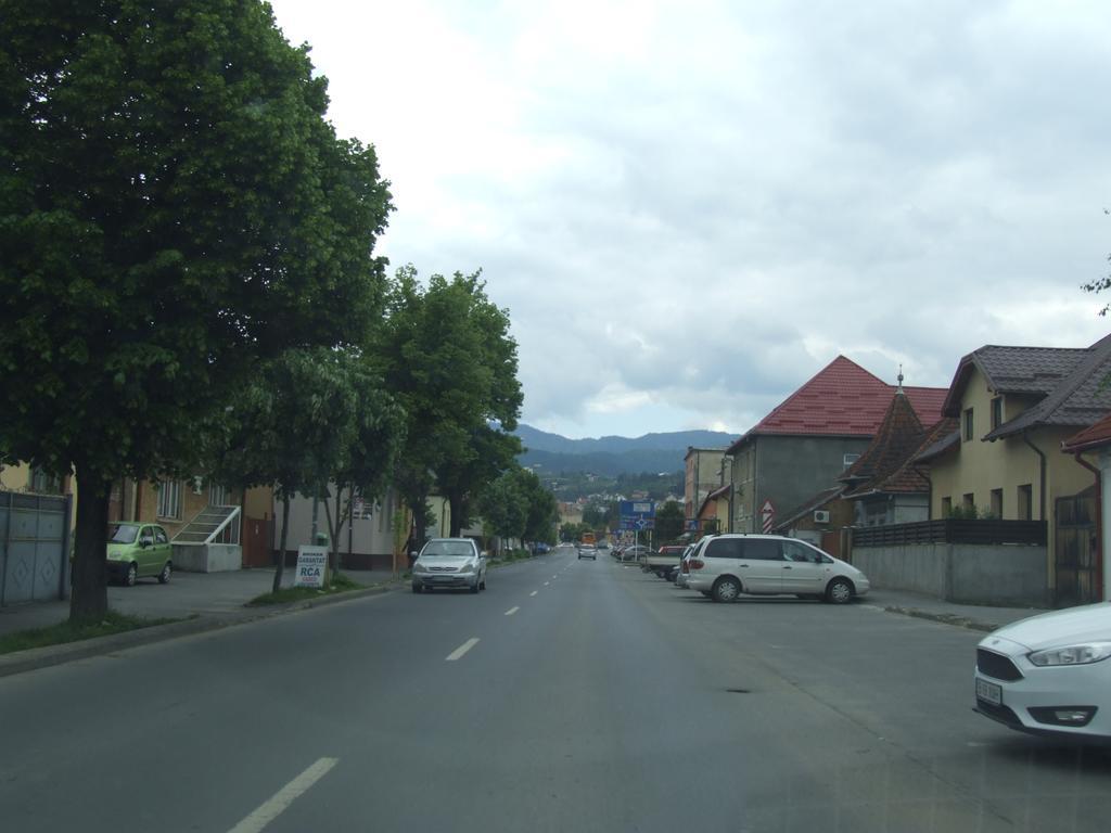 Anca Apartment Brasov Luaran gambar